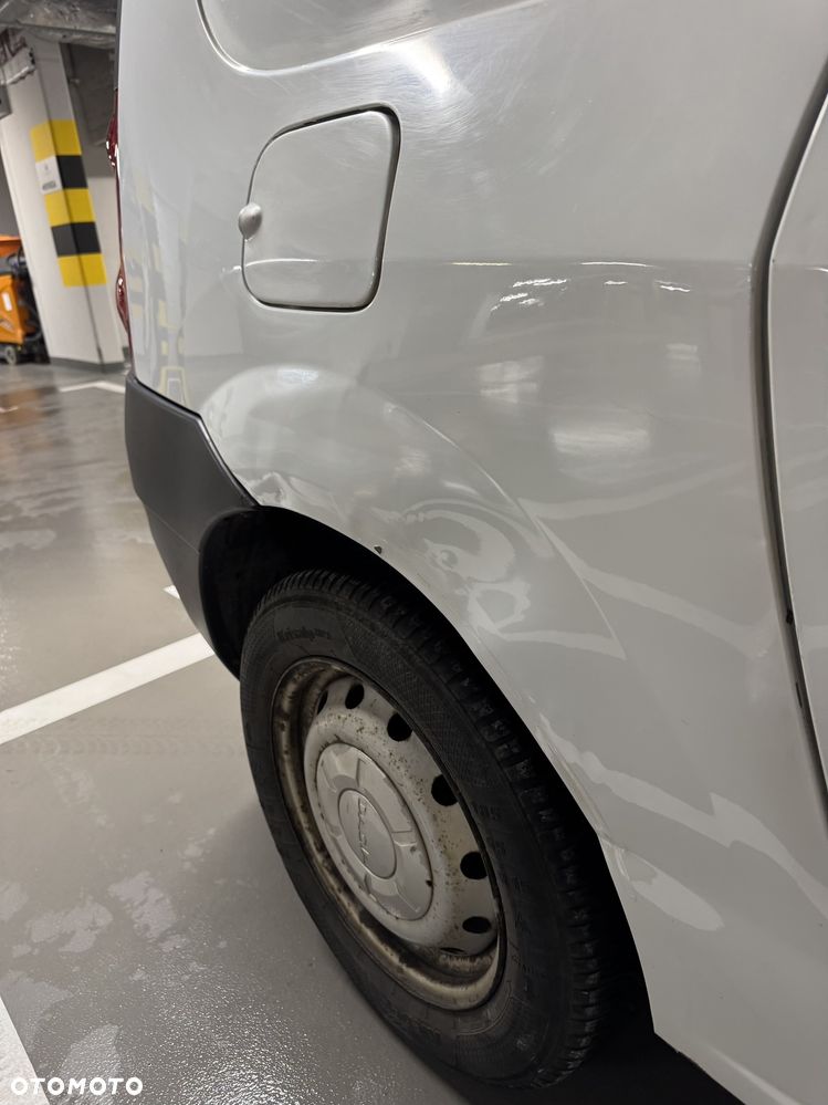 Dacia LOGAN - 18