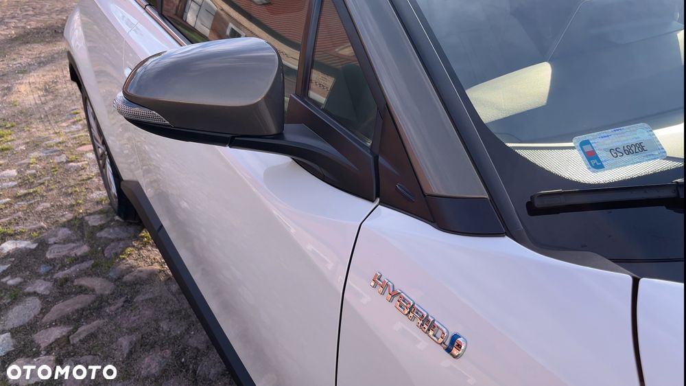 Toyota C-HR 2.0 Hybrid Executive - 13