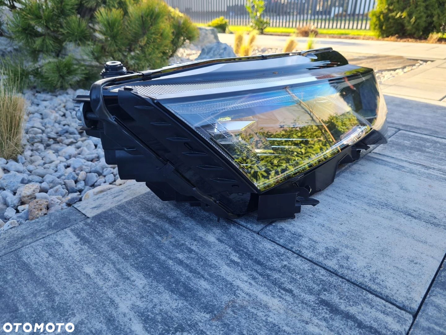 SKODA OCTAVIA IV 4 LIFT Lampa prawa przód Full Led Matrix 5E4941036 - 4