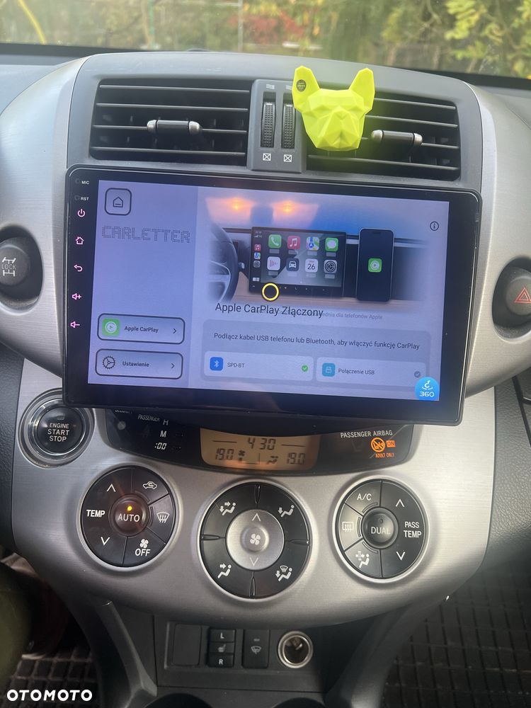 Toyota RAV4 - 4