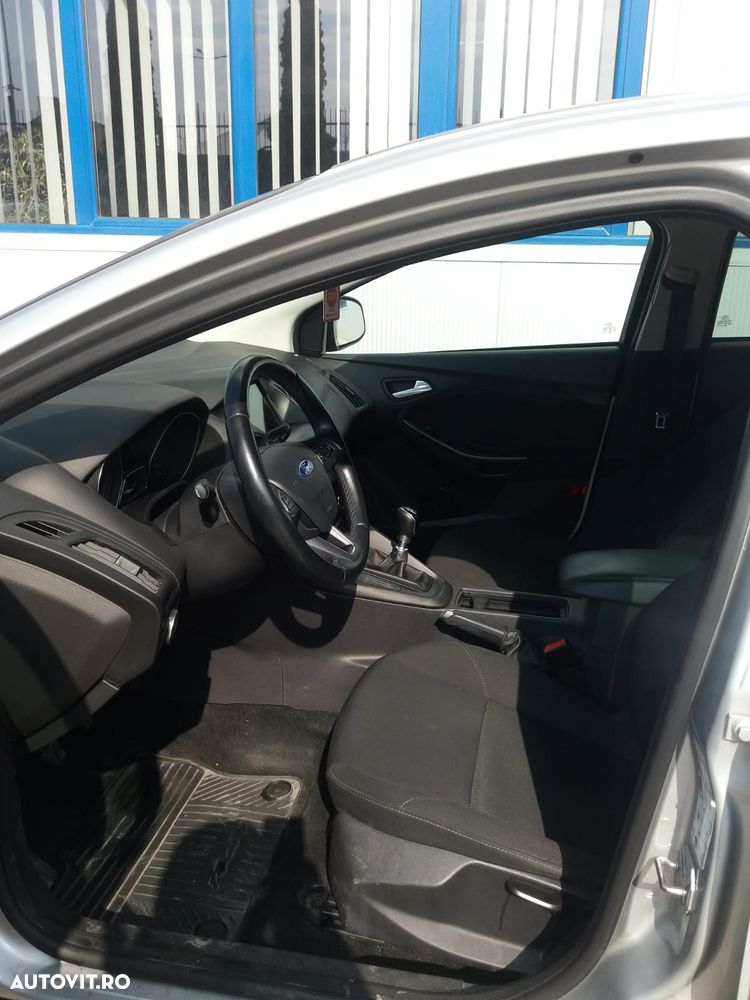 Ford Focus 1.5 TDCi Trend - 8