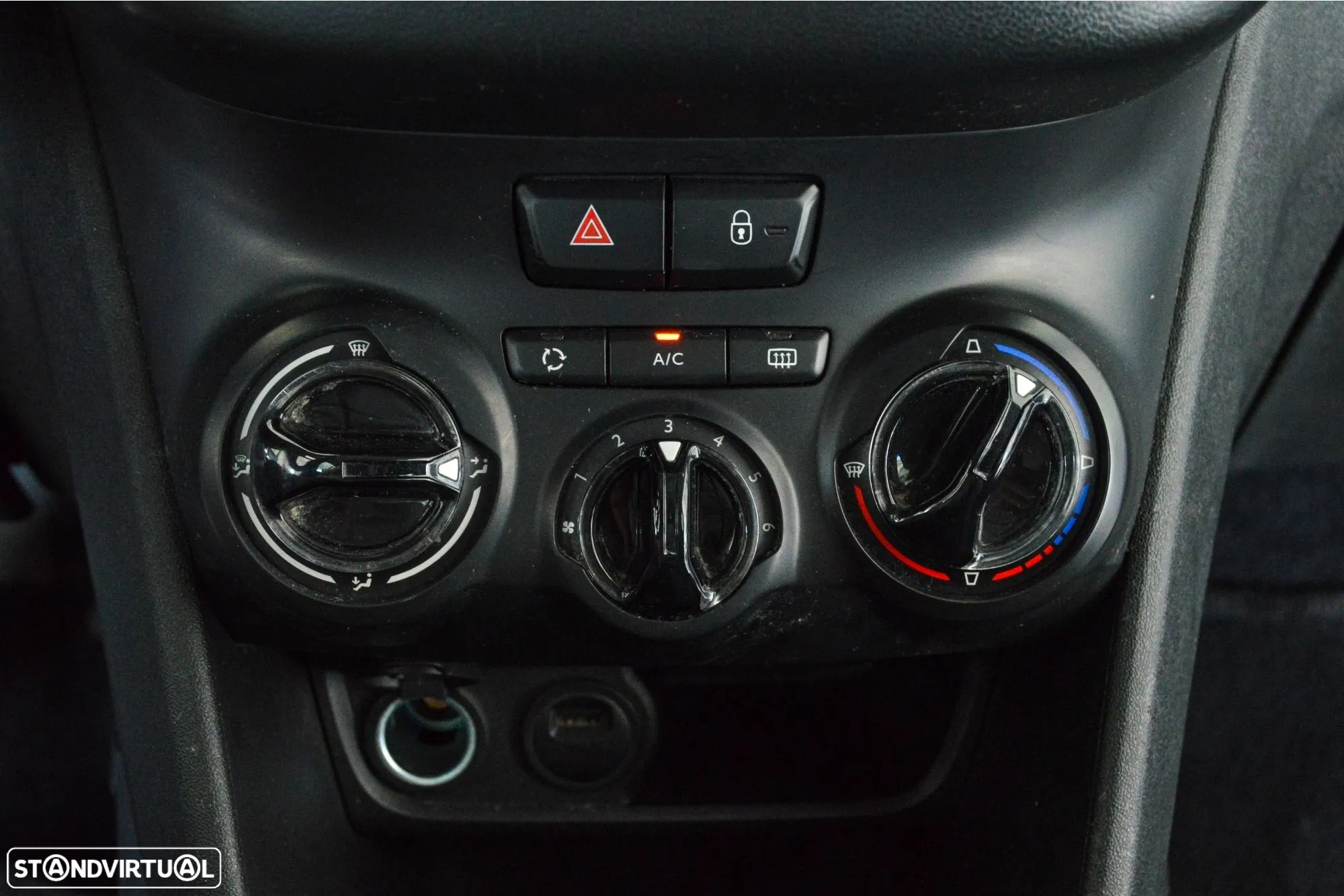Peugeot 208 Van 1.5 BlueHDI 2L - IVA dedutível - 37