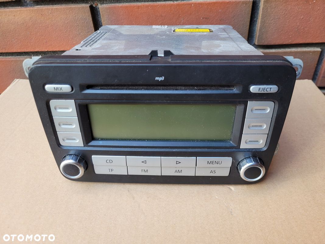 Radio radioodtwarzacz Volkswagen OE 1K0035186AF - 1