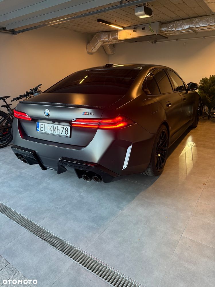 BMW M5 - 4