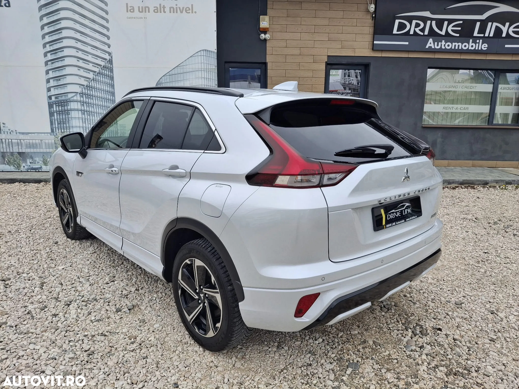 Mitsubishi Eclipse-Cross - 8