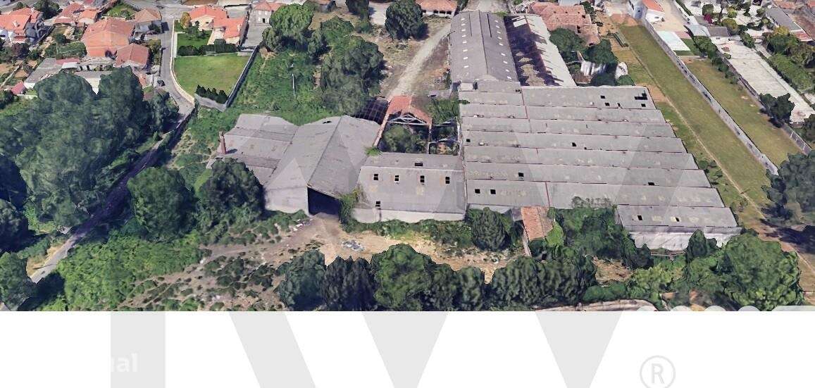 Terreno com 18.910 m2 com vários Armazéns para restauro ou para constr - Grande imagem: 4/25