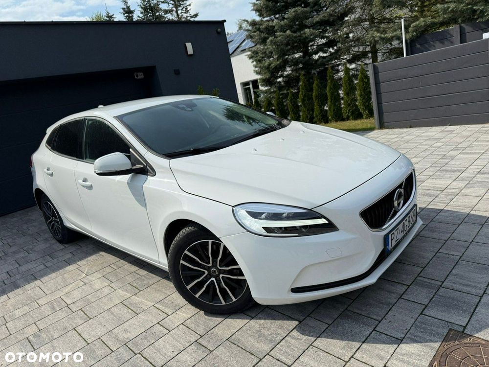 Volvo V40 - 20