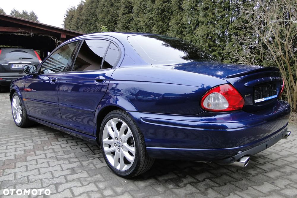 Jaguar X-Type 3.0 V6 4x4 Executive - 6