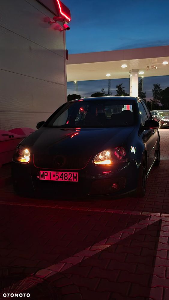 Volkswagen Golf 2.0 GTI - 9