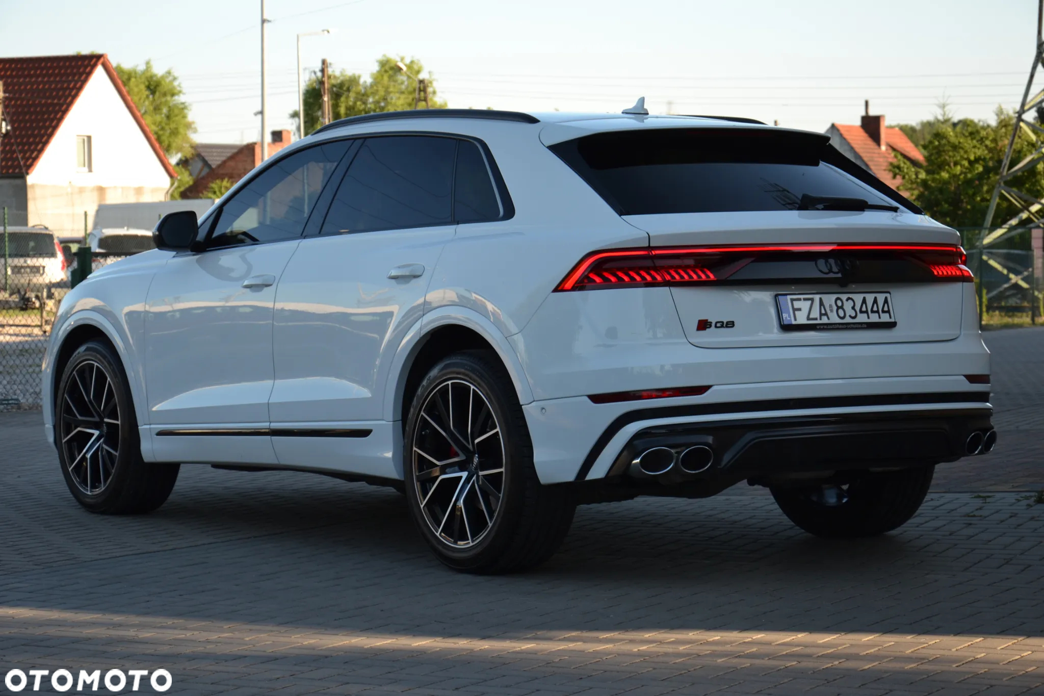 Audi SQ8 - 16
