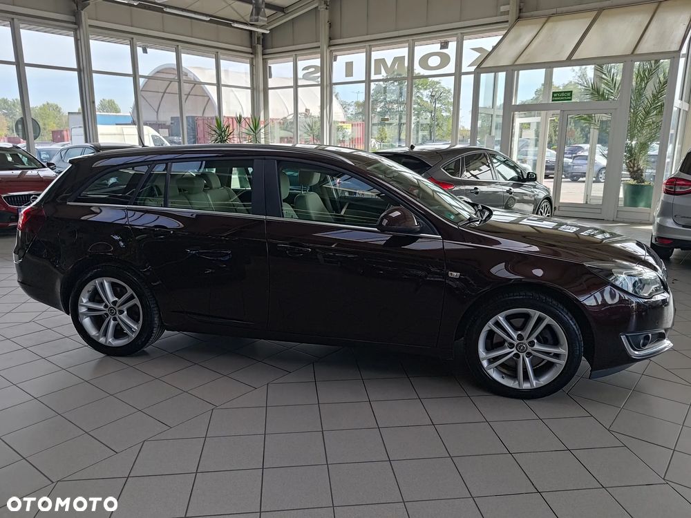 Opel Insignia 1.6 T Cosmo S&S - 12
