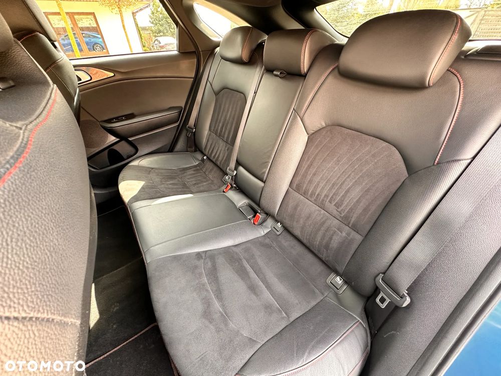 Kia ProCeed 1.6 T-GDI GT DCT - 15