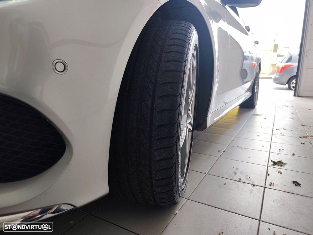 Mercedes-Benz C 250 BlueTEC AMG Line Aut. - 34