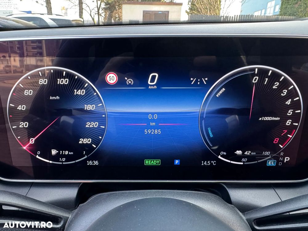 Mercedes-Benz GLC 300 e 4Matic 9G-TRONIC Edition AMG Line - 24