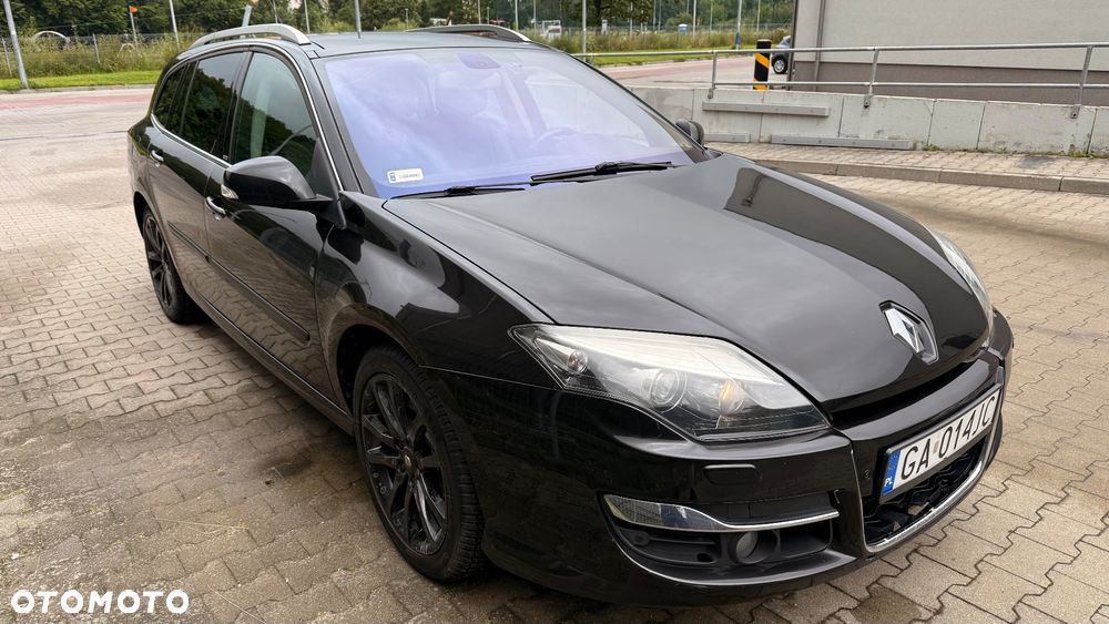Renault Laguna 2012 photo 2