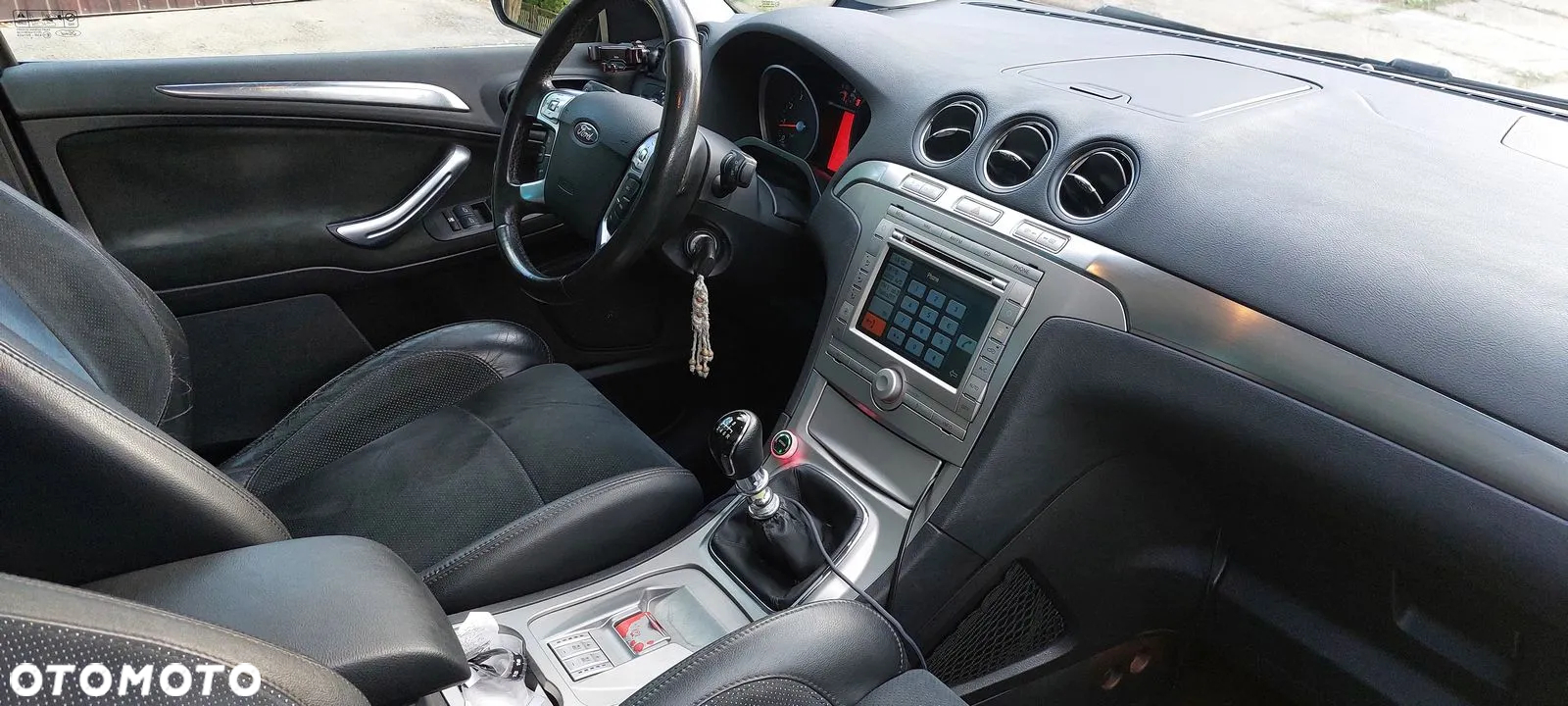 Ford S-Max 2.5 Titanium - 14