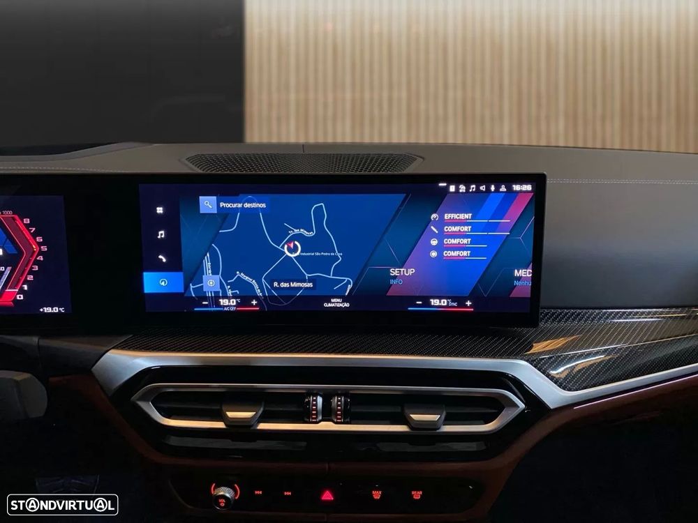 BMW M3 Competition xDrive - 12