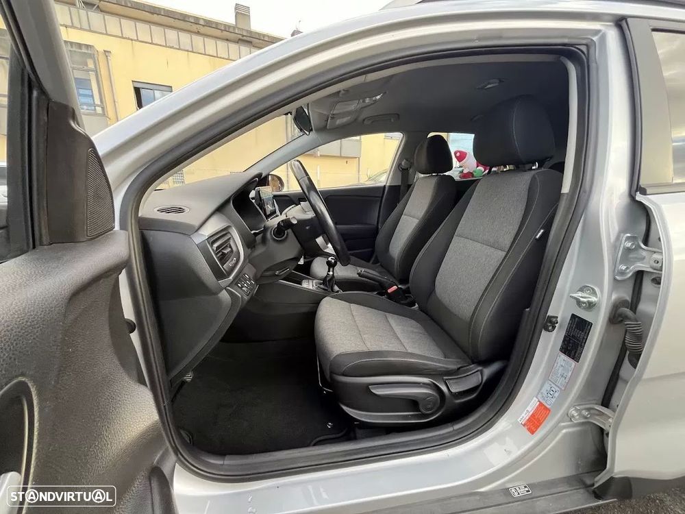Kia Stonic 1.2 Dynamic - 21