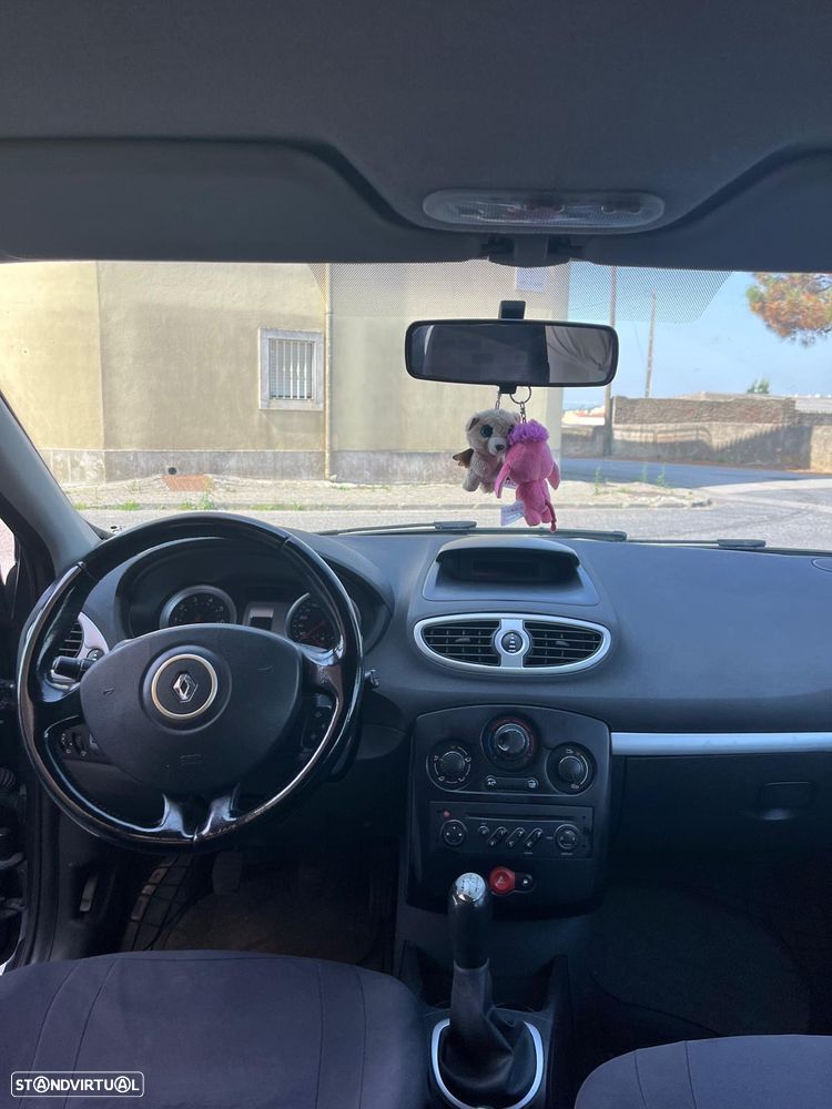 Renault Clio 1.2 16V Dynamique S - 6
