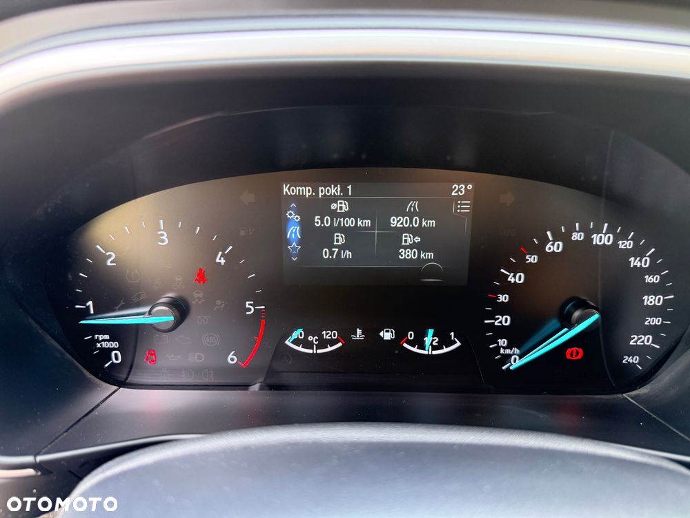 Ford Focus 1.5 EcoBlue STart-Stopp-System TITANIUM - 17