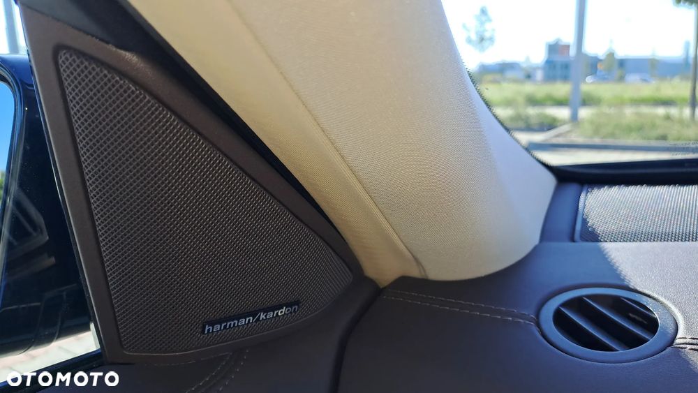 Mercedes-Benz Klasa E 250 Elegance - 24