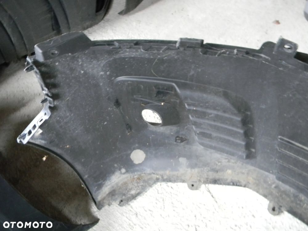 zderzak przód przedni JUMPY III EXPERT VIVARO C - 15