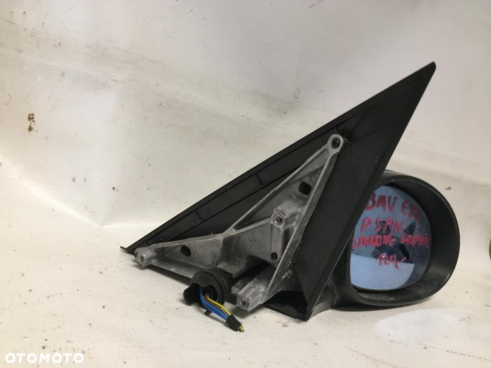 # LUSTERKO PRAWE 5 PIN BMW E87 SPARKING GRAPHITE - 2