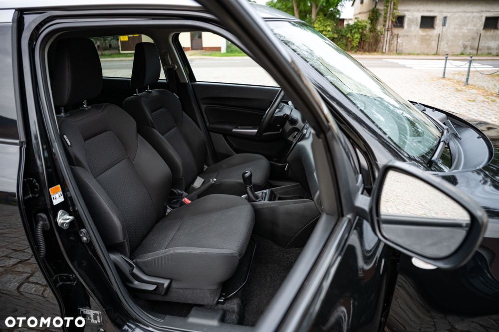 Suzuki Swift 1.2 SHVS Elegance - 18
