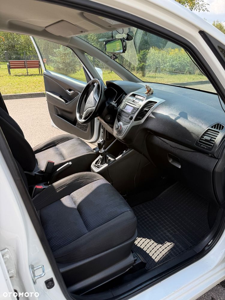 Hyundai ix20 1.4 blue Passion - 13