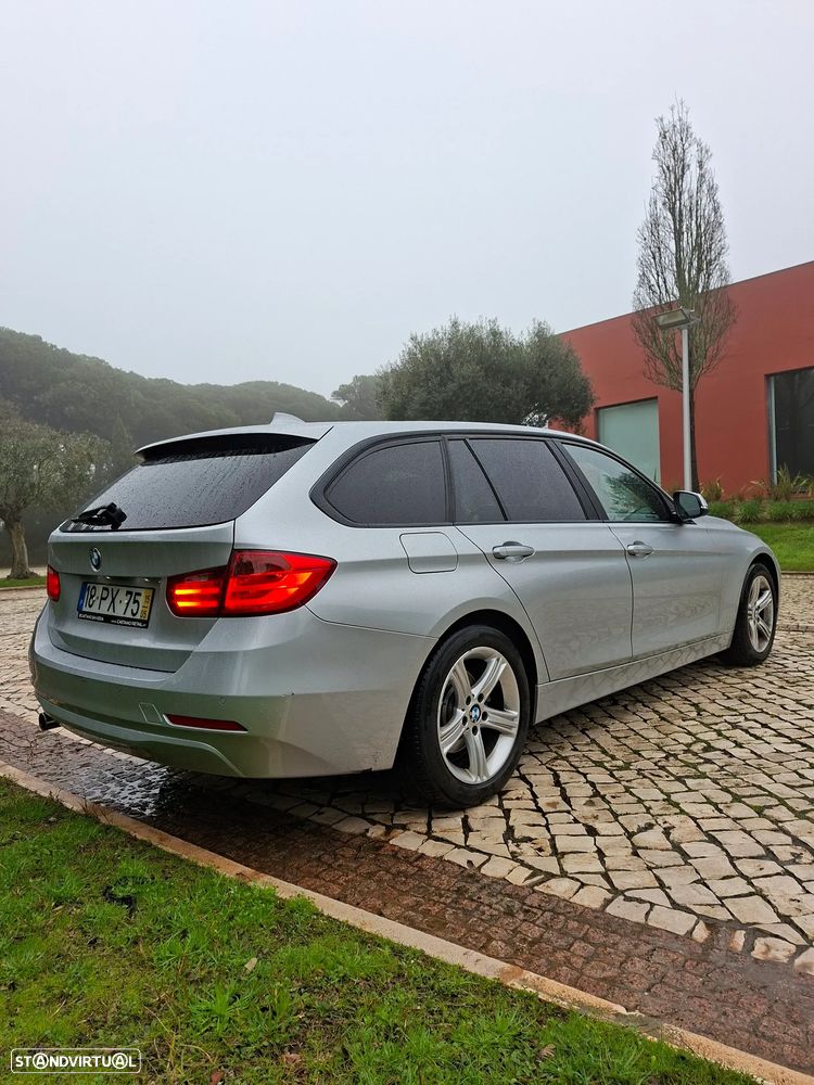 BMW 320 d Auto Line Sport - 3