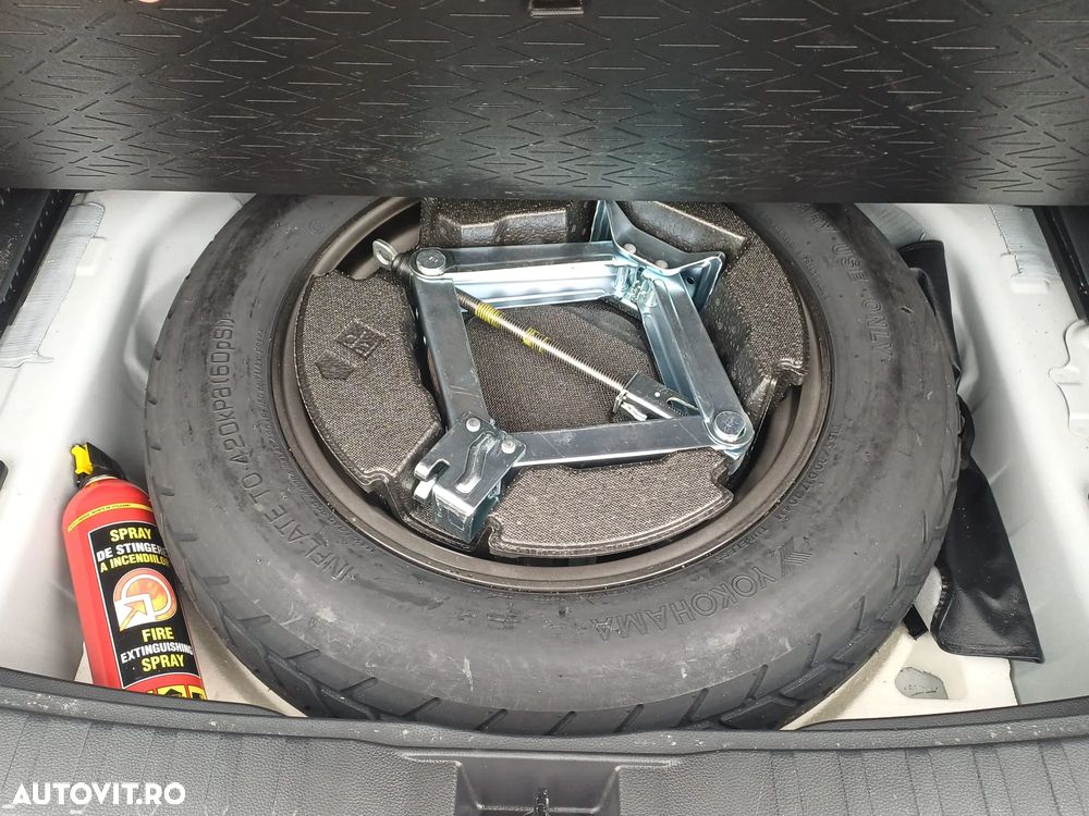 Toyota RAV4 2.5 VVT-iE 4x4 Luxury - 9
