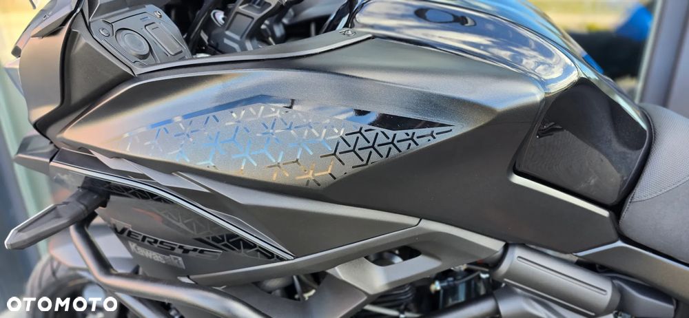 Kawasaki Versys 650 - 35