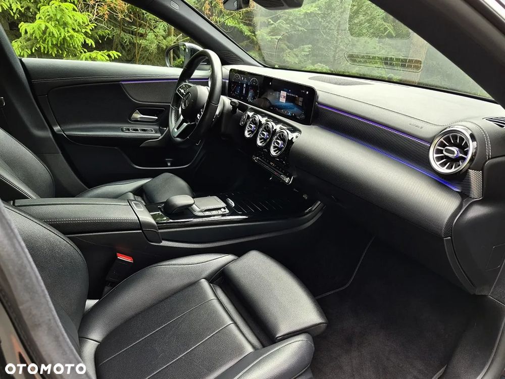 Mercedes-Benz CLA 200 d 8G-DCT Progressive - 6