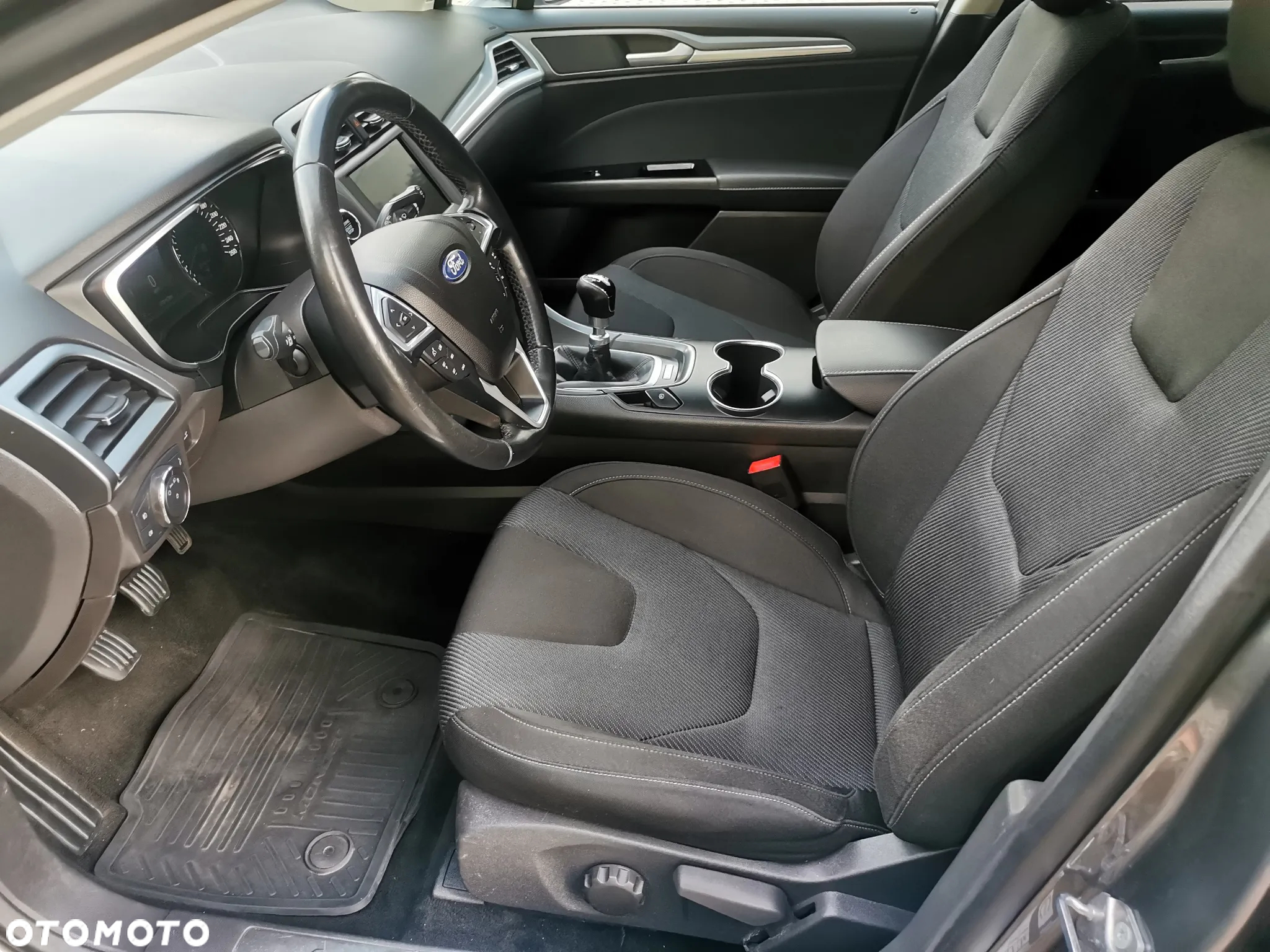 Ford Mondeo 2.0 TDCi Titanium - 13