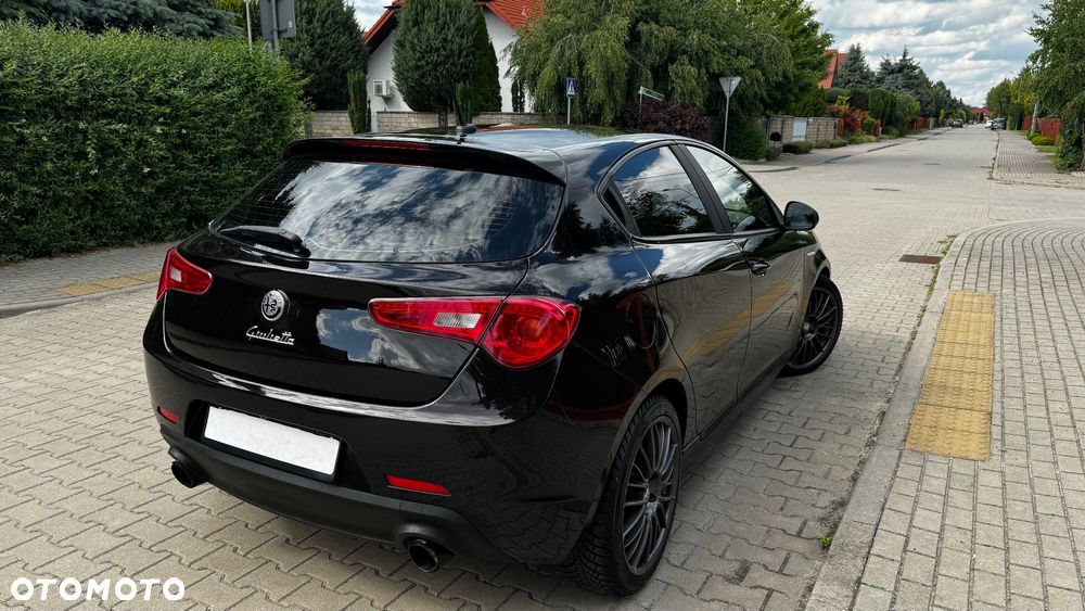 Alfa Romeo Giulietta 1.6 JTDM 16V Veloce - 30