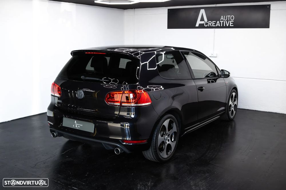 VW Golf 2.0 GTI - 11