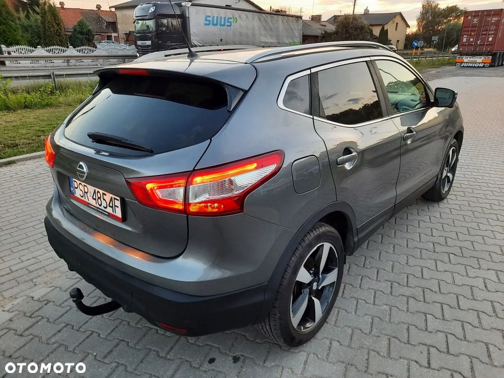 Nissan Qashqai 1.2 DIG-T Xtronic TEKNA - 6