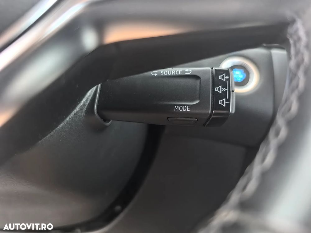 Renault Captur E-Tech Plug-In-Hybrid Intens - 20