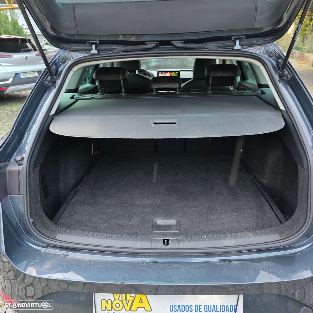 SEAT Leon ST 1.0 eTSI Xcellence DSG - 24