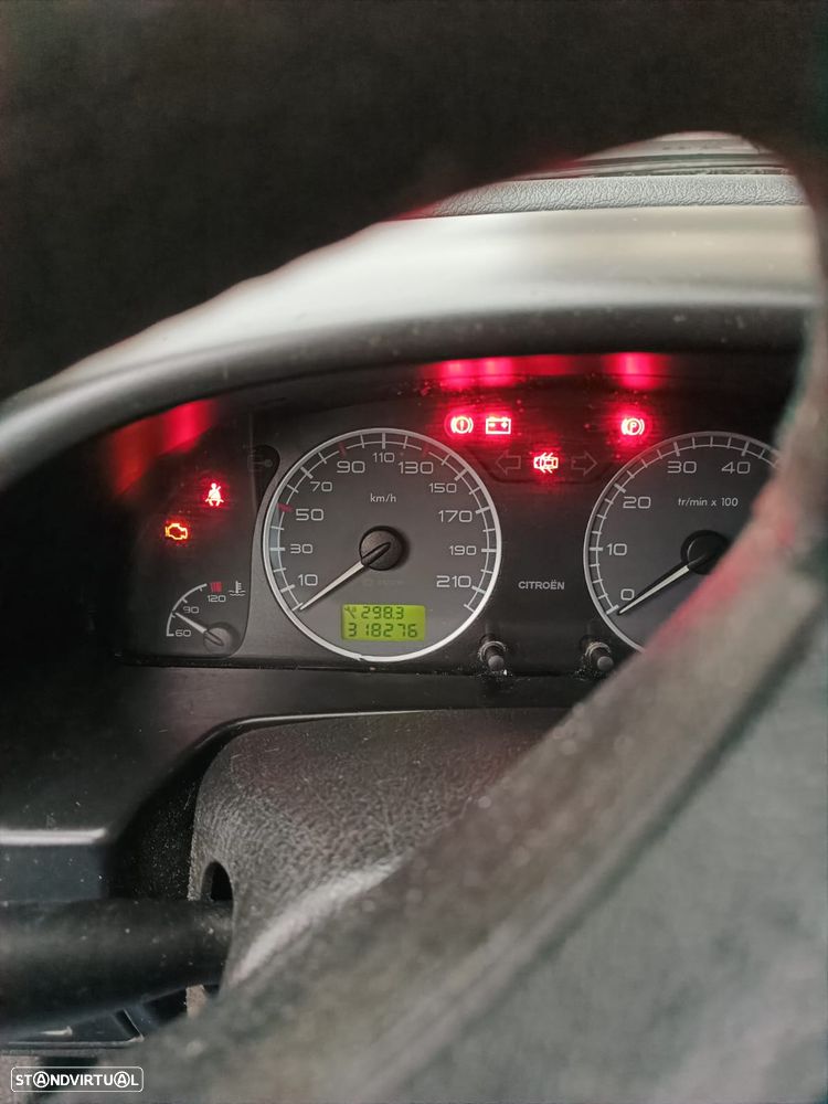 Citroën Xsara 1.4i Exclusive - 3