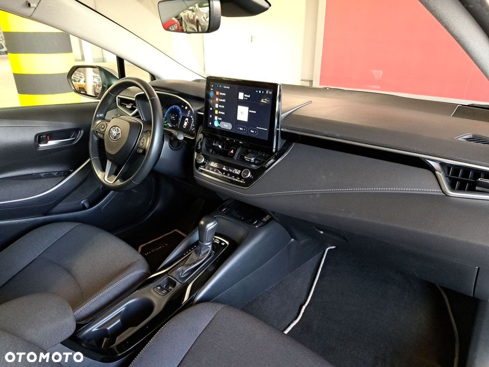 Toyota Corolla 1.8 Hybrid Comfort - 18
