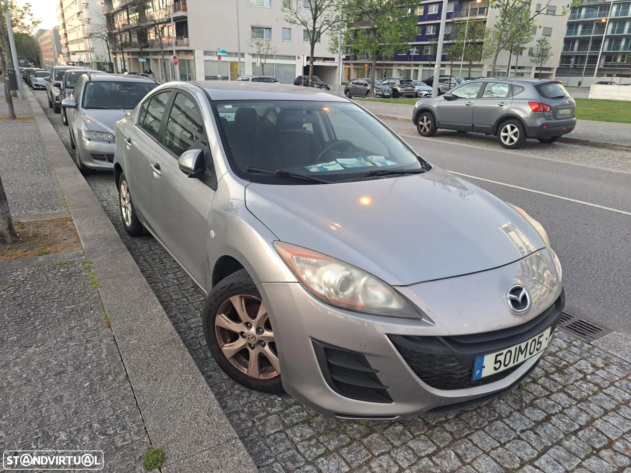 Mazda 3 MZ-CD 1.6 Sport Cin./Beje - 1
