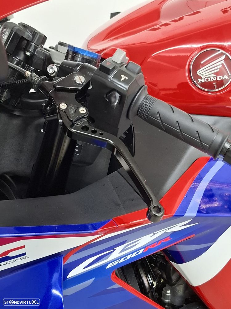 Honda CBR 600RR - 16