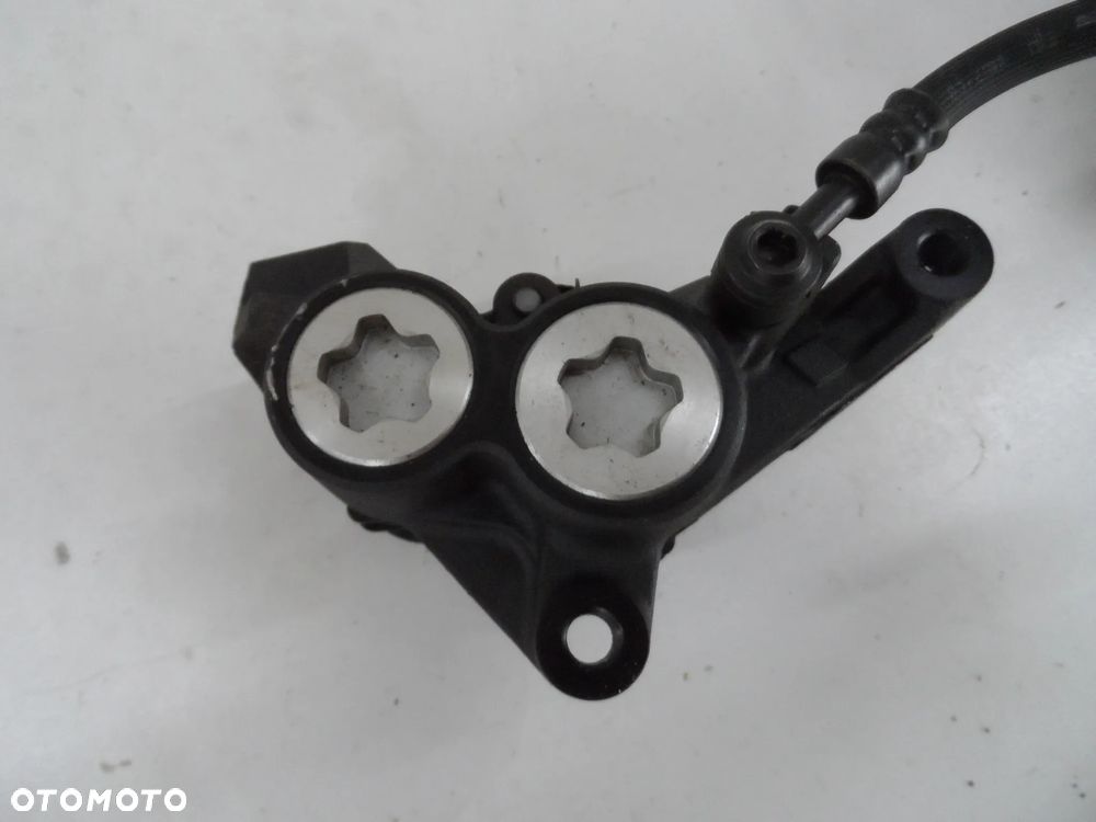 Yamaha MT07 zacisk hamulcowy przód P,L - 3