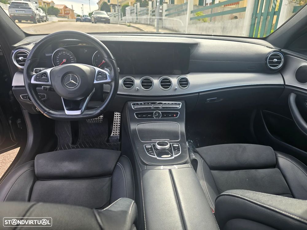 Mercedes-Benz E 220 d AMG Line - 12