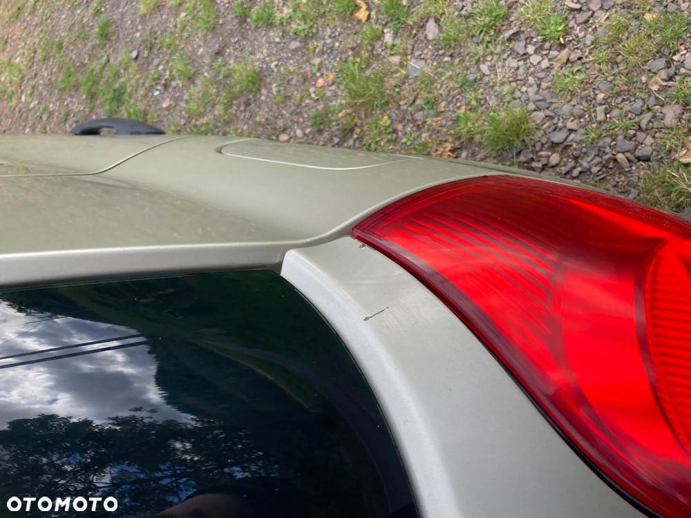 Renault Clio - 8