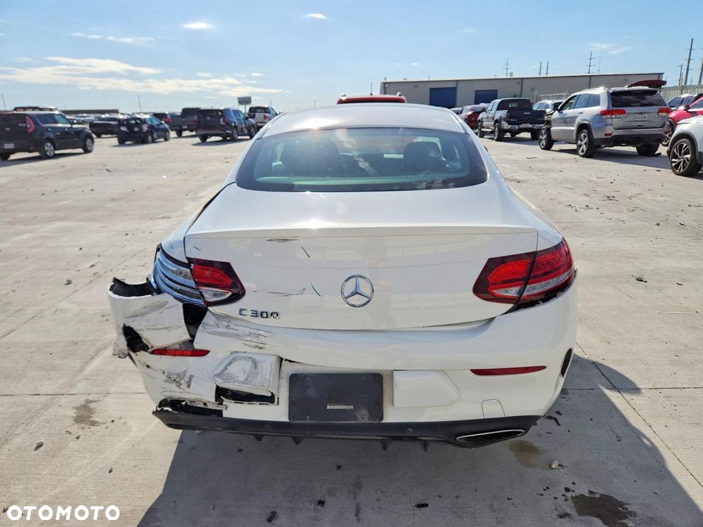 Mercedes-Benz Klasa C - 7