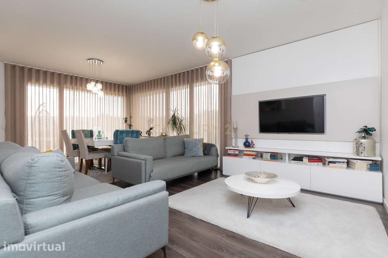 T2 com 2 Suites | Quinta da Boavista | Santo António dos Olivais | Coi - Grande imagem: 3/21