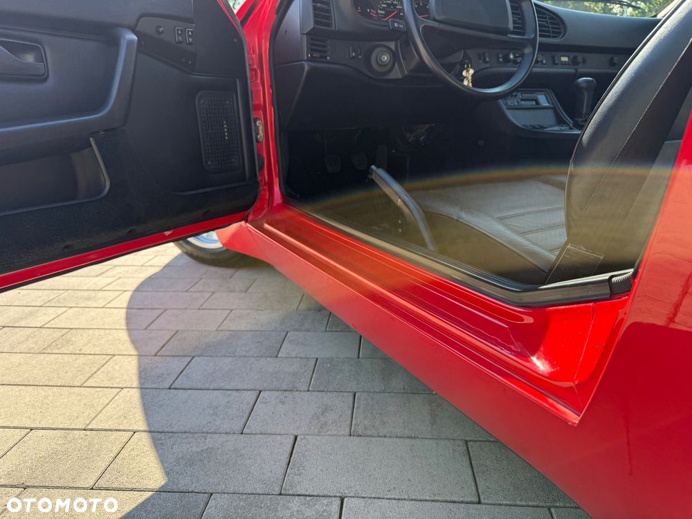 Porsche 944 - 26