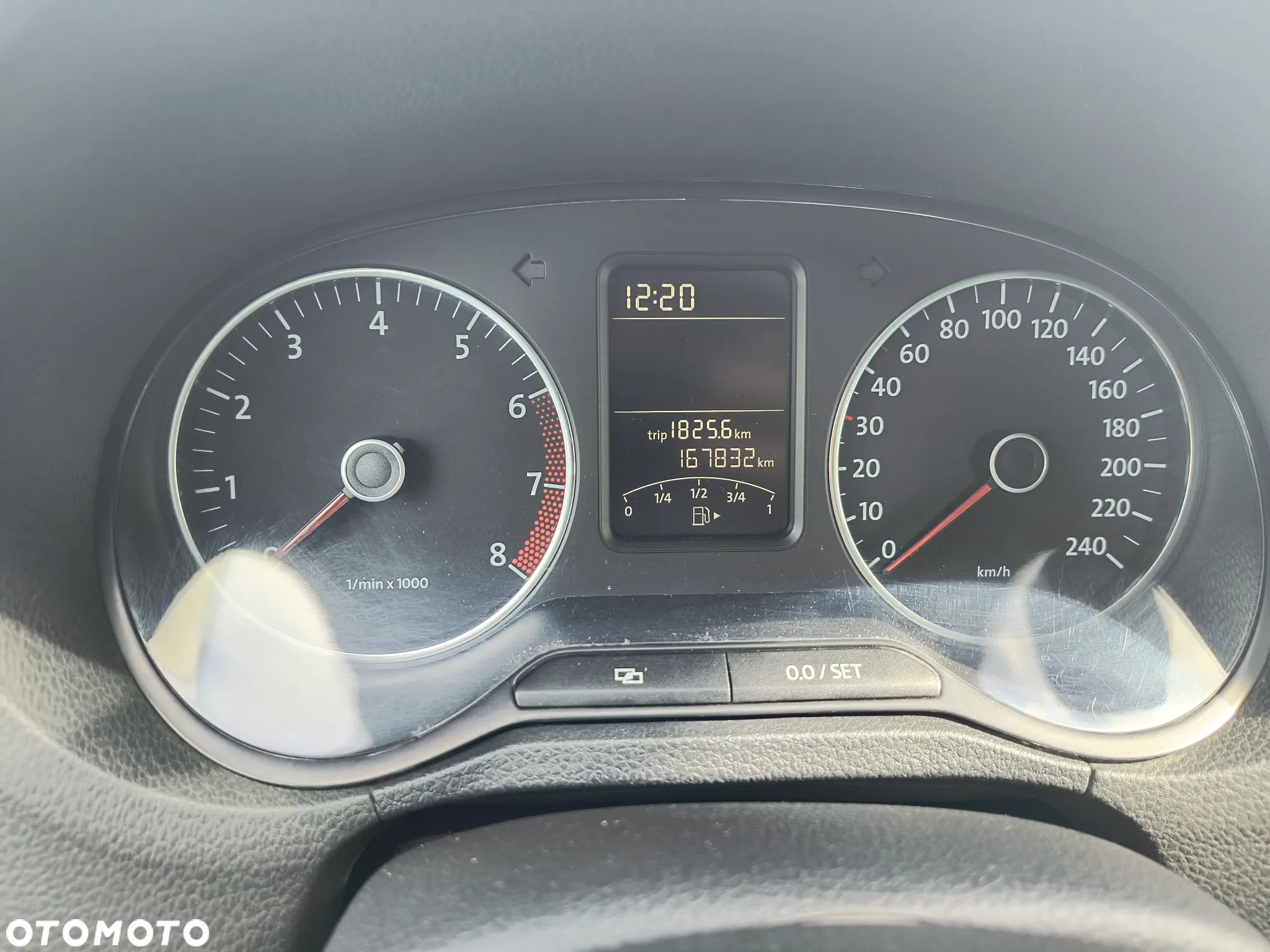 Volkswagen Polo Cross 1.4 16V - 22